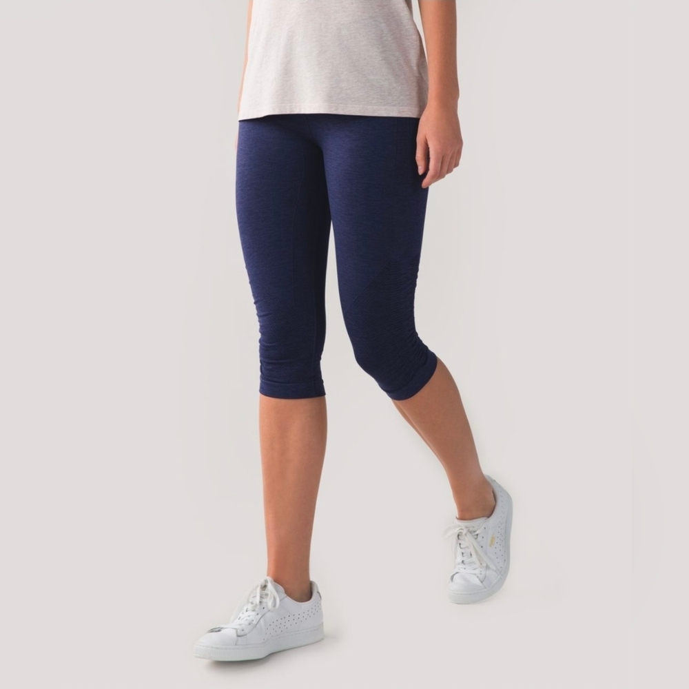 Lululemon In The Flow Crop II Leggings